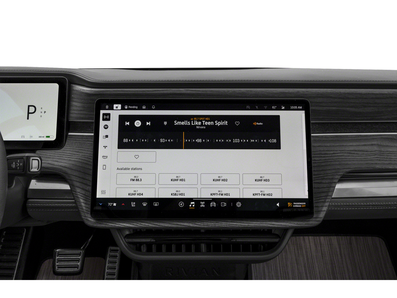 2024 Rivian R1S Adventure