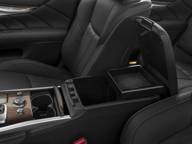 2017 INFINITI Q70 3.7 AWD