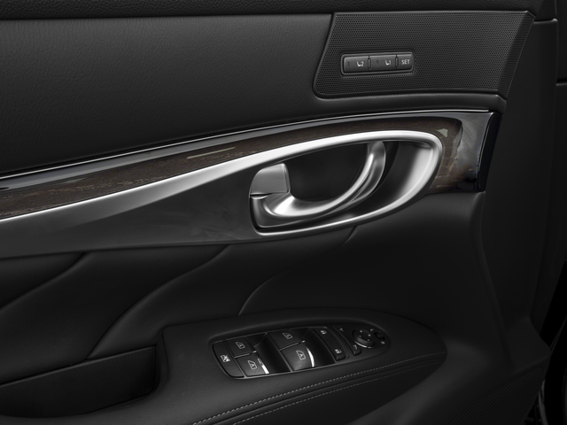 2017 INFINITI Q70 3.7 AWD