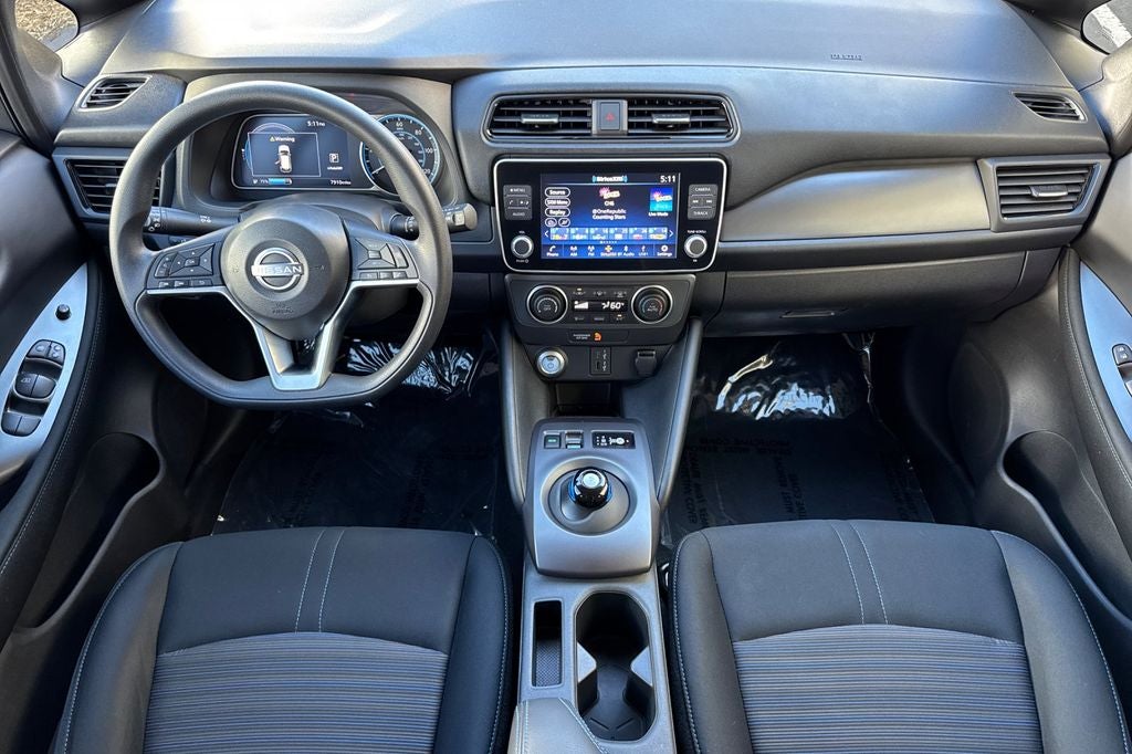 2025 Nissan Leaf S