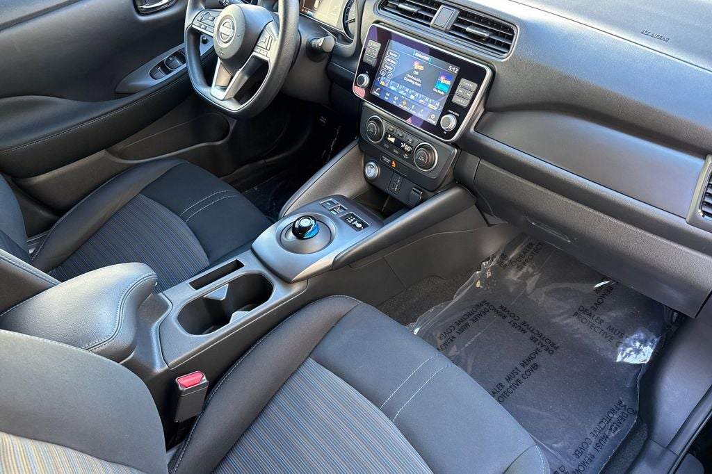2025 Nissan Leaf S