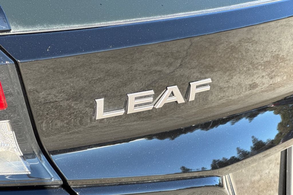 2025 Nissan Leaf S