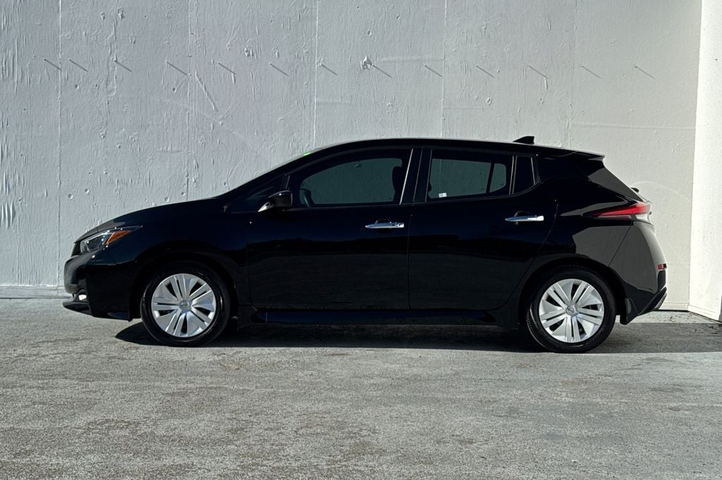 2025 Nissan Leaf S