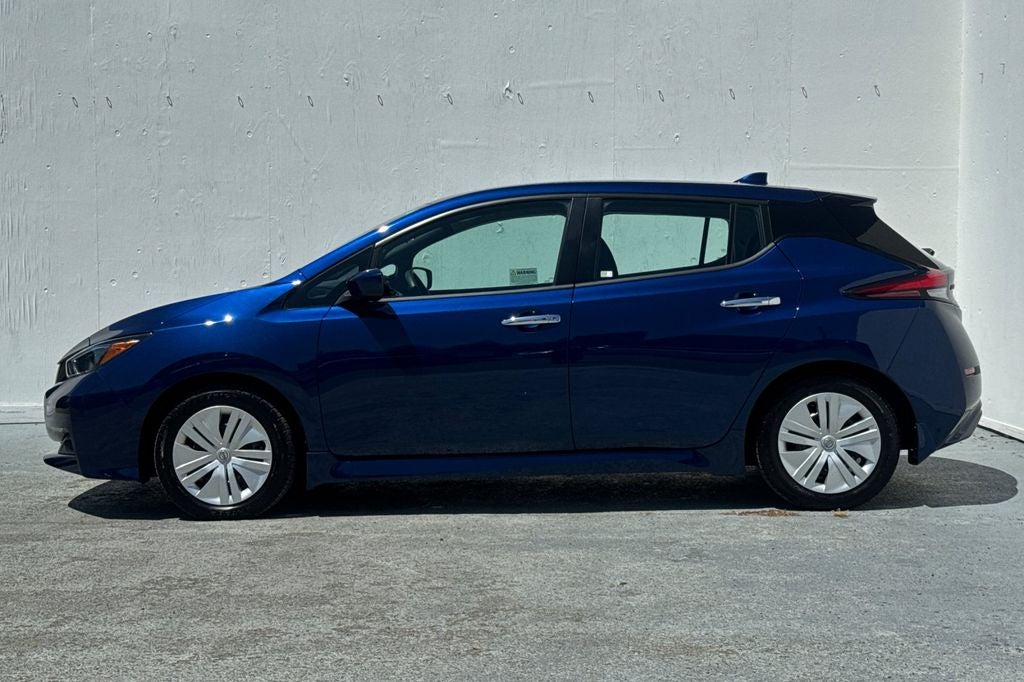 2023 Nissan Leaf S