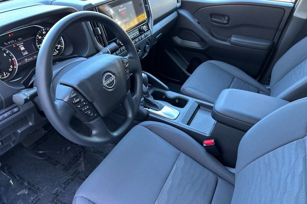 2025 Nissan Frontier S