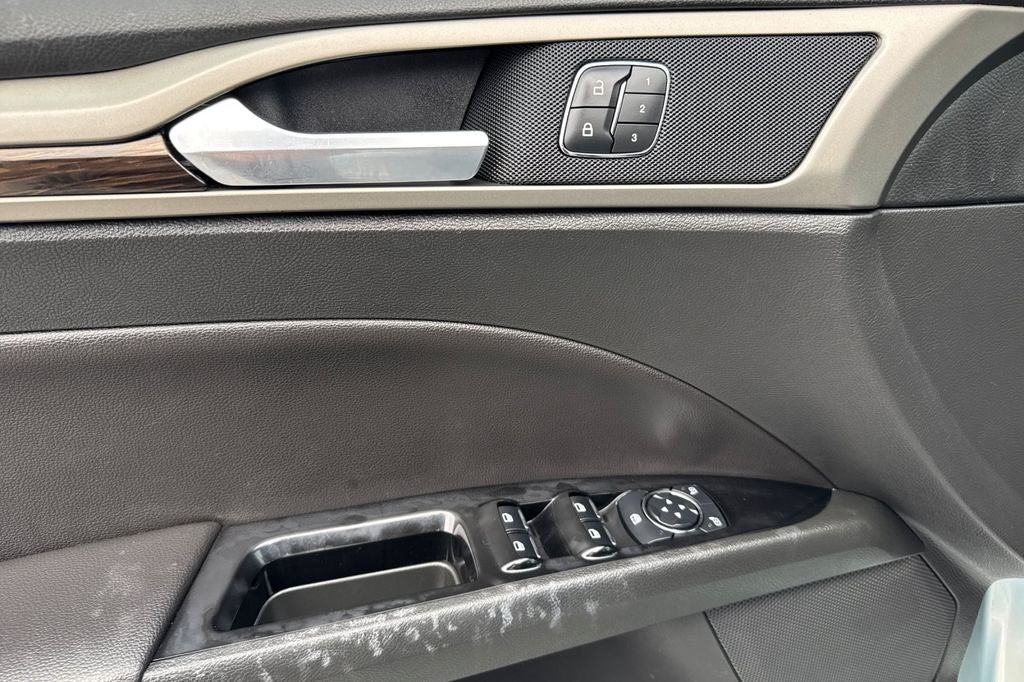 2013 Ford Fusion Energi SE Luxury