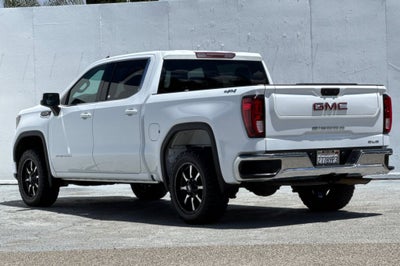 2022 GMC Sierra 1500 SLE