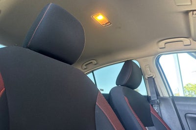 2023 Nissan Versa 1.6 SR