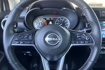 2023 Nissan Versa 1.6 SR