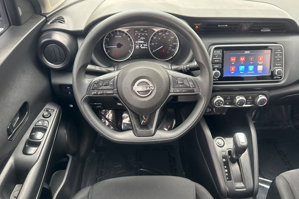 2023 Nissan Kicks S