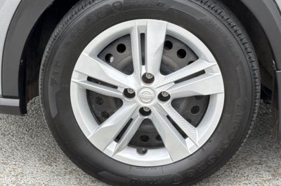 2023 Nissan Kicks S