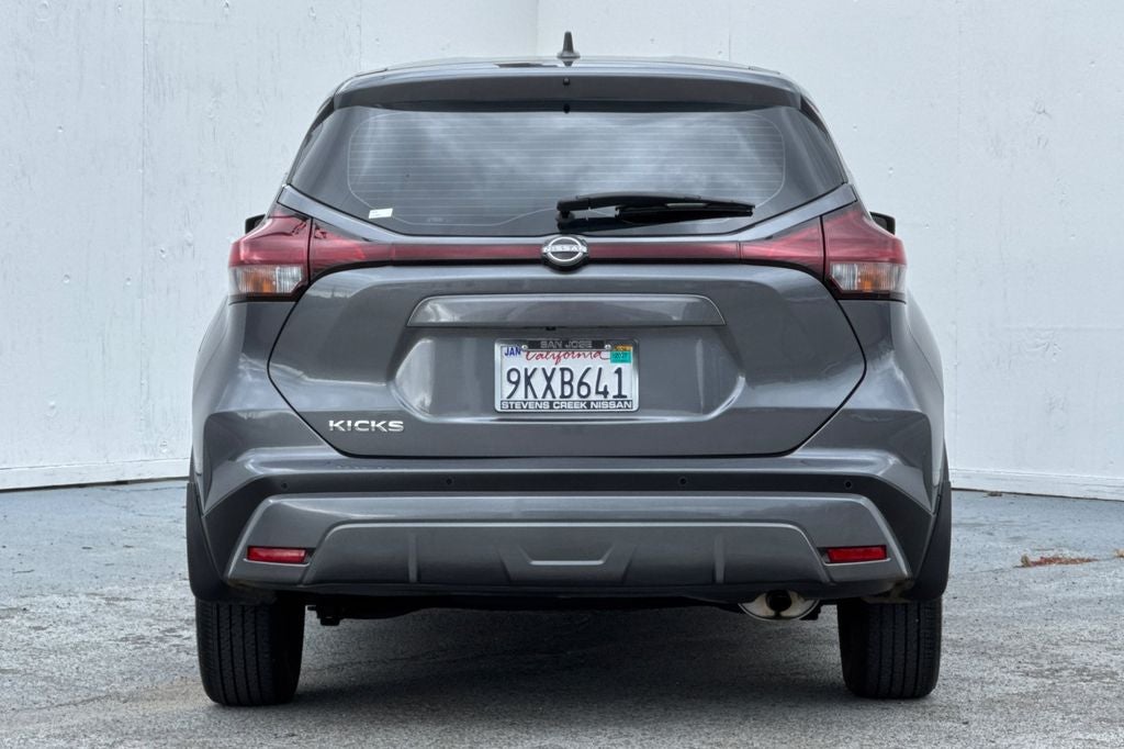 2023 Nissan Kicks S
