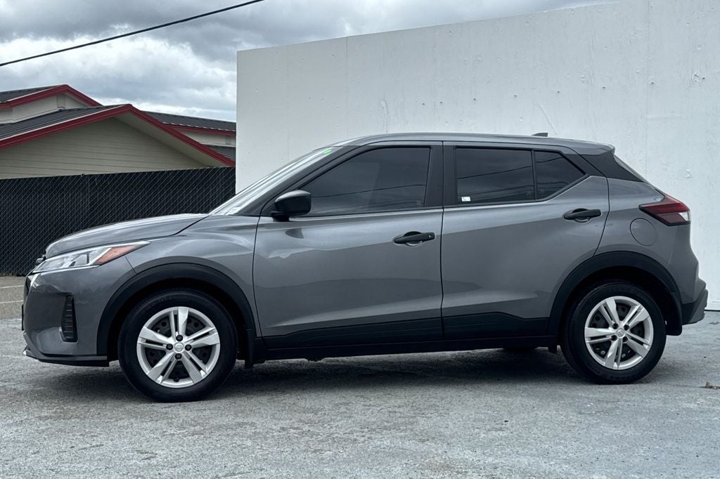 2023 Nissan Kicks S