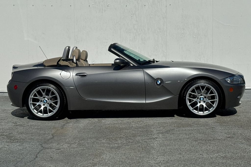 2005 BMW Z4 3.0i