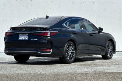 2024 Lexus ES 300h