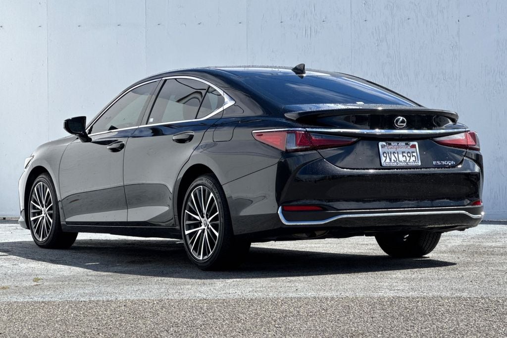 2024 Lexus ES 300h