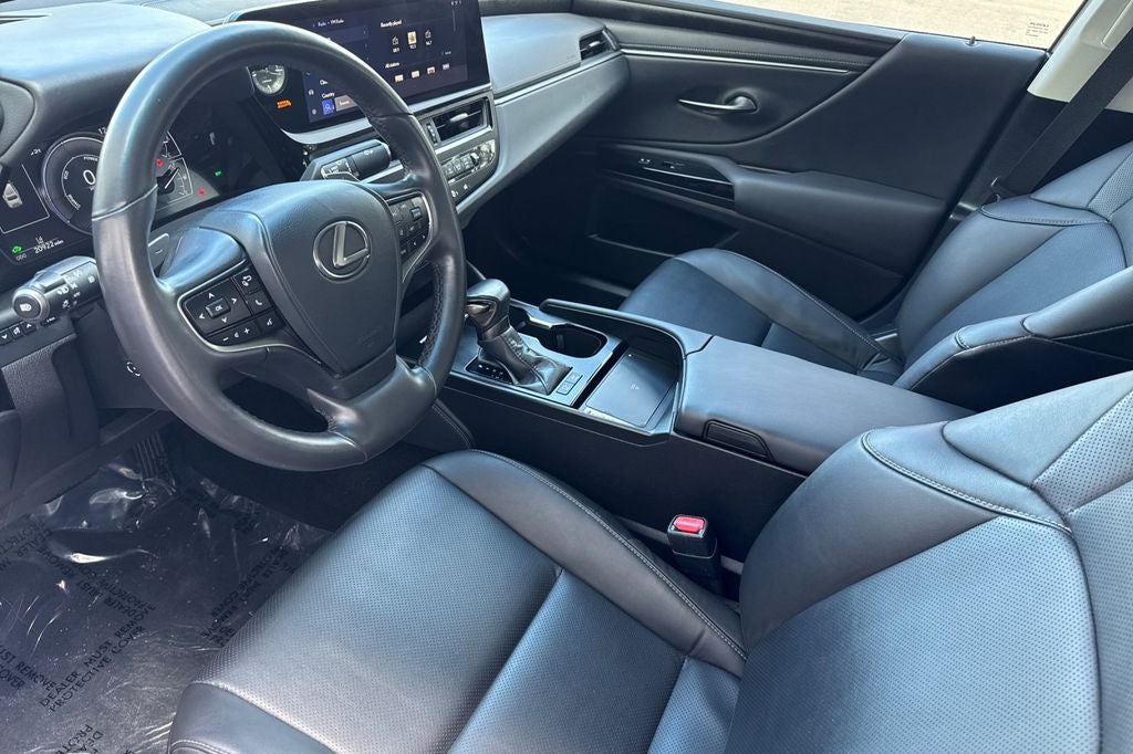 2024 Lexus ES 300h