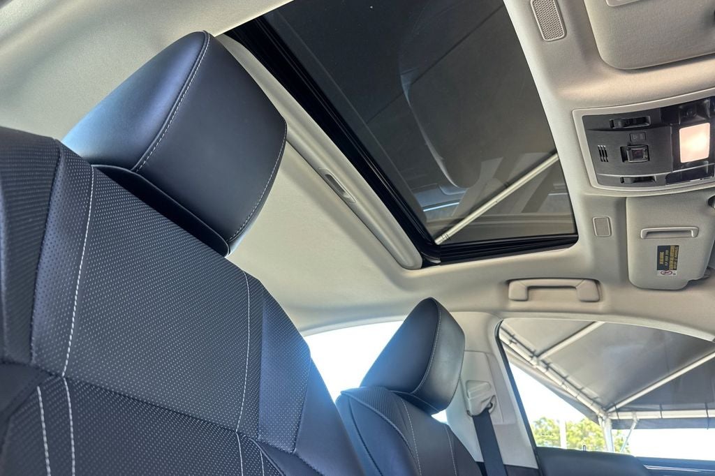2021 Lexus ES 300h Luxury
