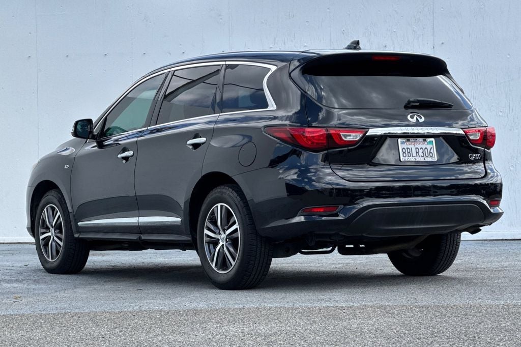2016 INFINITI QX60 Base