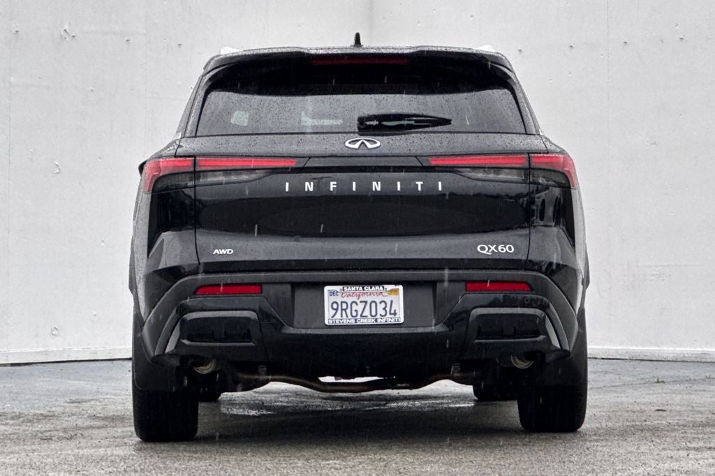 2025 INFINITI QX60 LUXE