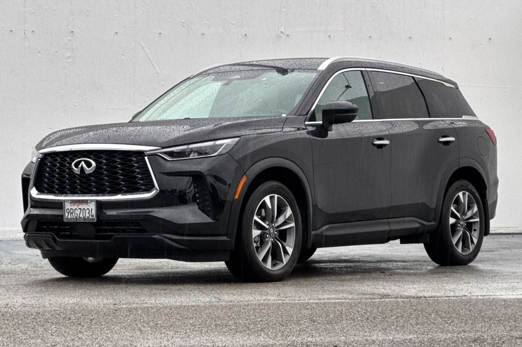 2025 INFINITI QX60 LUXE