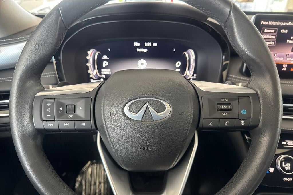 2023 INFINITI QX60 LUXE