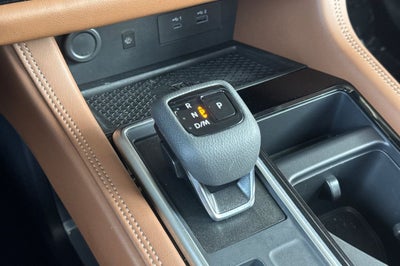 2025 Nissan Pathfinder Platinum