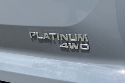 2025 Nissan Pathfinder Platinum