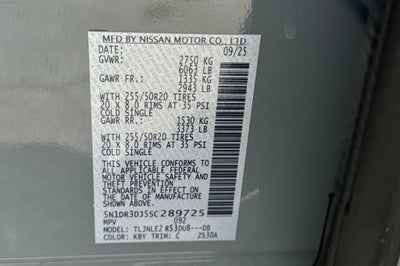 2025 Nissan Pathfinder Platinum
