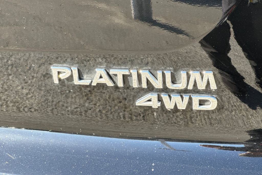 2024 Nissan Pathfinder Platinum