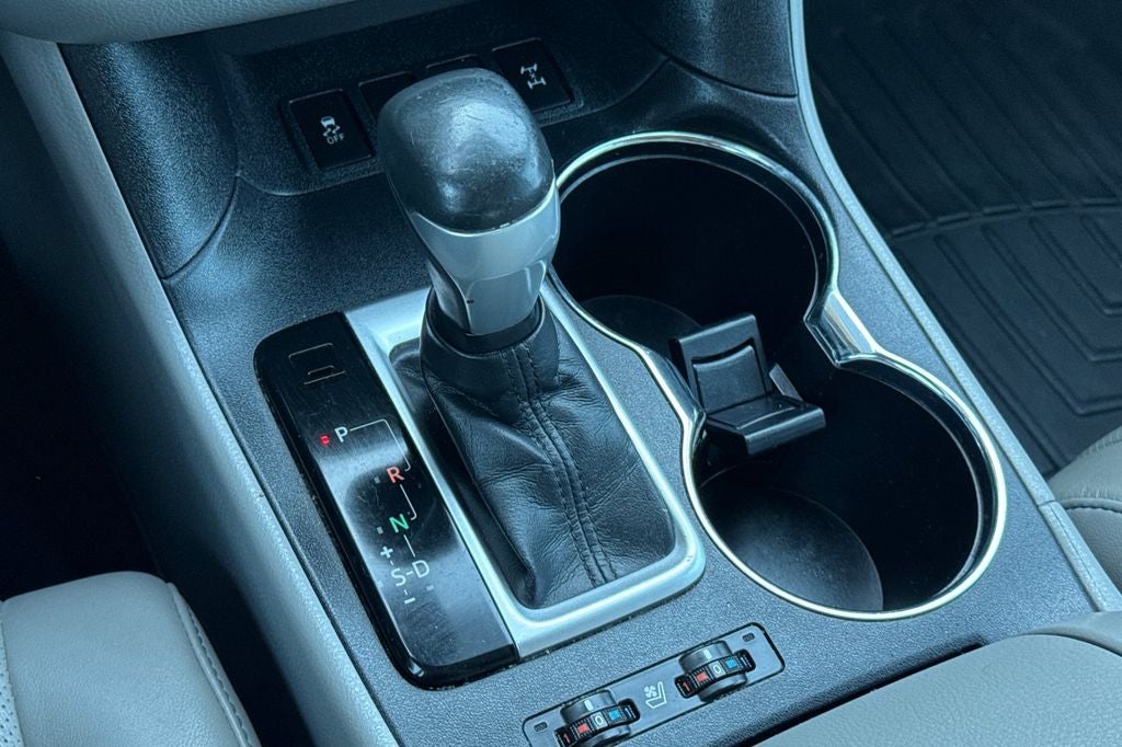 2015 Toyota Highlander Limited Platinum V6