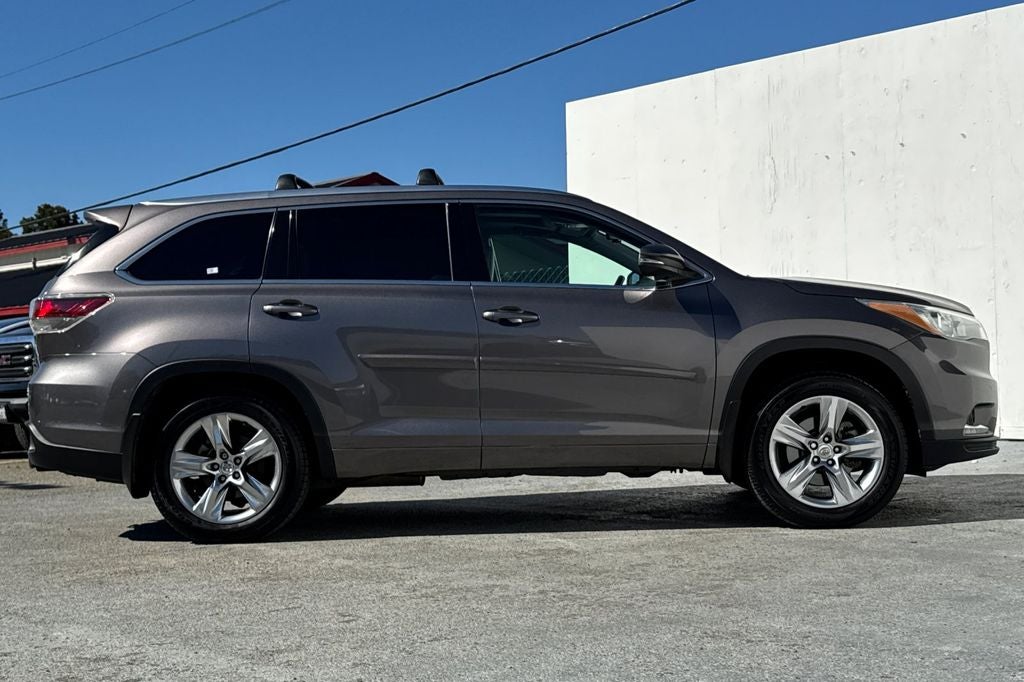 2015 Toyota Highlander Limited Platinum V6