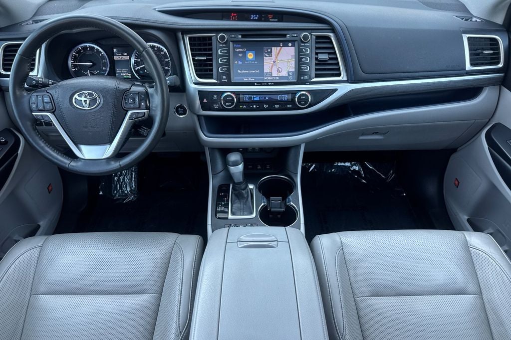 2019 Toyota Highlander Limited Platinum