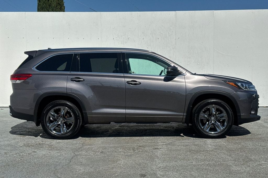 2019 Toyota Highlander Limited Platinum