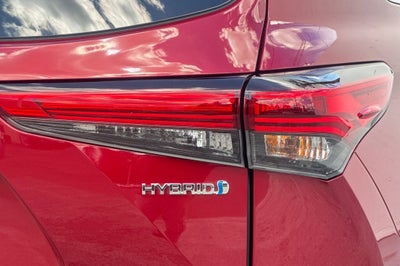 2022 Toyota Highlander Hybrid XLE