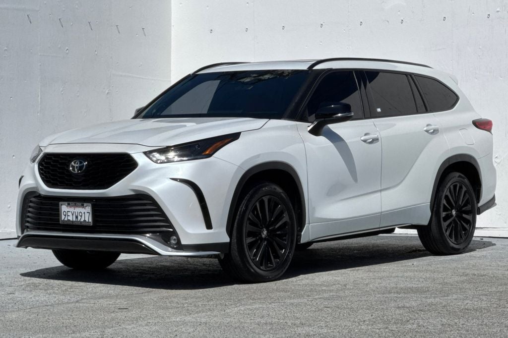 2023 Toyota Highlander XSE