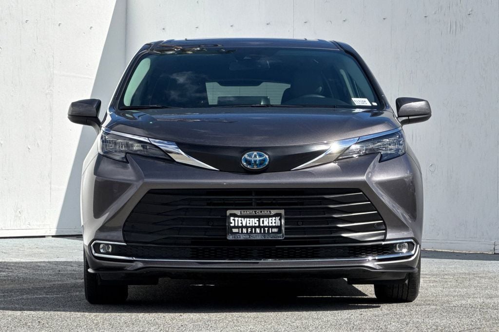 2024 Toyota Sienna XLE 7 Passenger