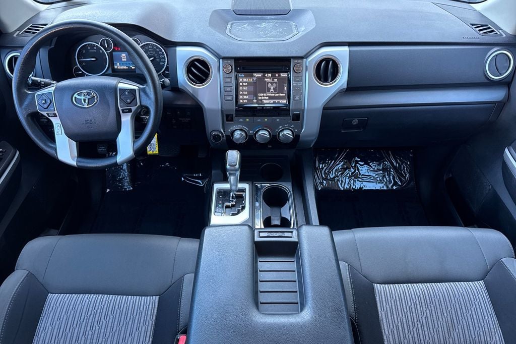 2017 Toyota Tundra SR5