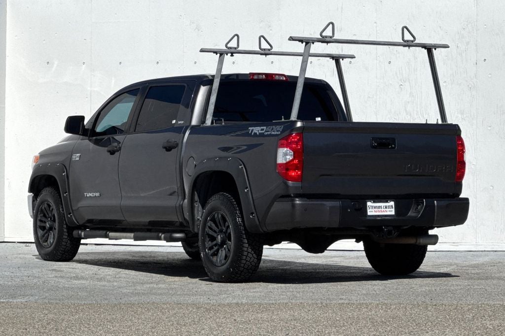 2017 Toyota Tundra SR5