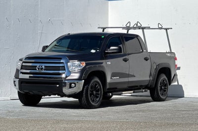 2017 Toyota Tundra SR5