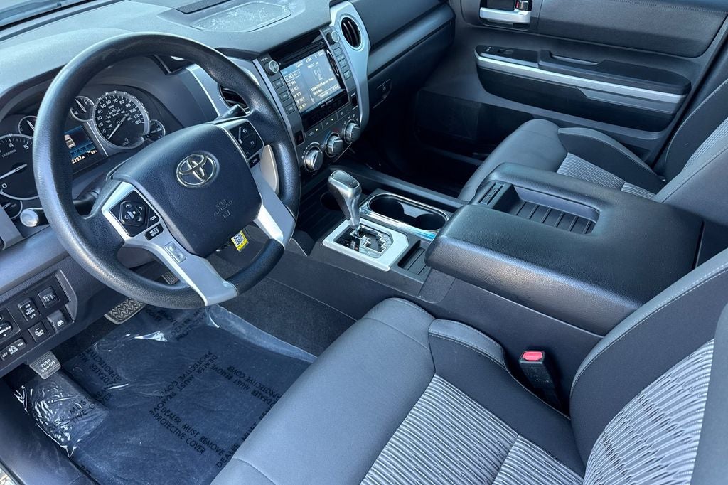 2017 Toyota Tundra SR5