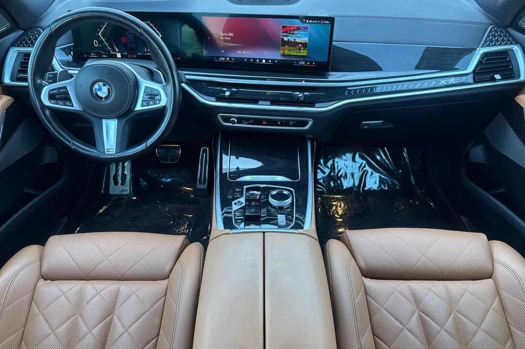 2024 BMW X7 xDrive40i