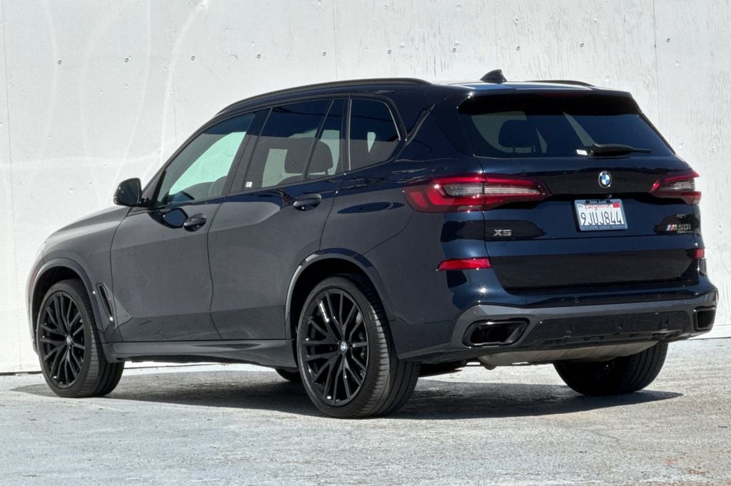 2021 BMW X5 M50i