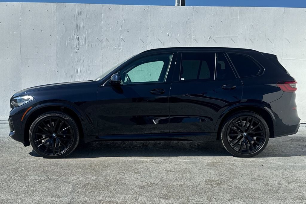 2021 BMW X5 M50i