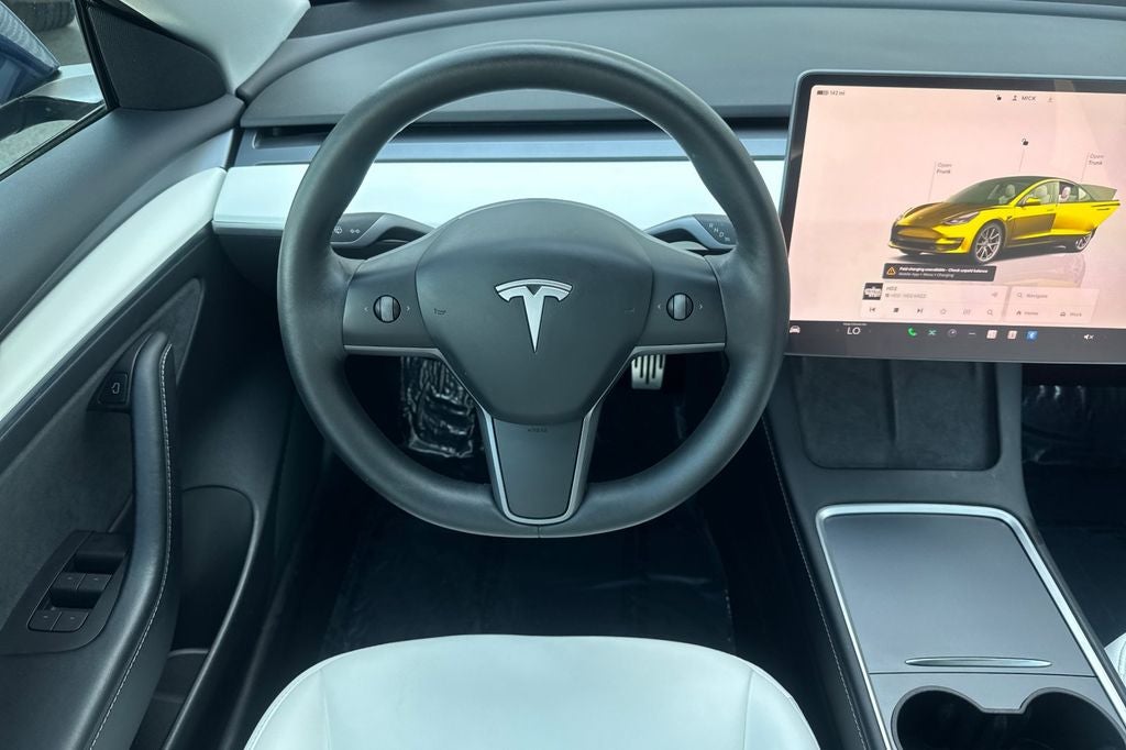 2022 Tesla Model 3 .