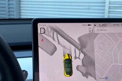 2022 Tesla Model 3 .