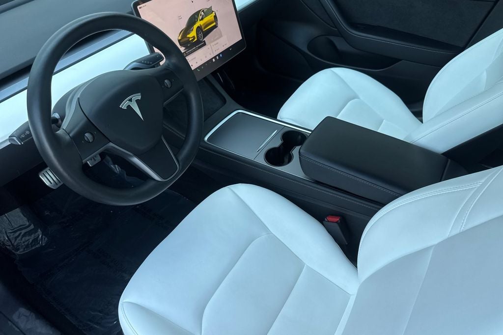 2022 Tesla Model 3 .