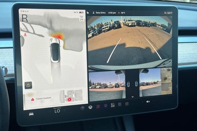 2023 Tesla Model 3 .