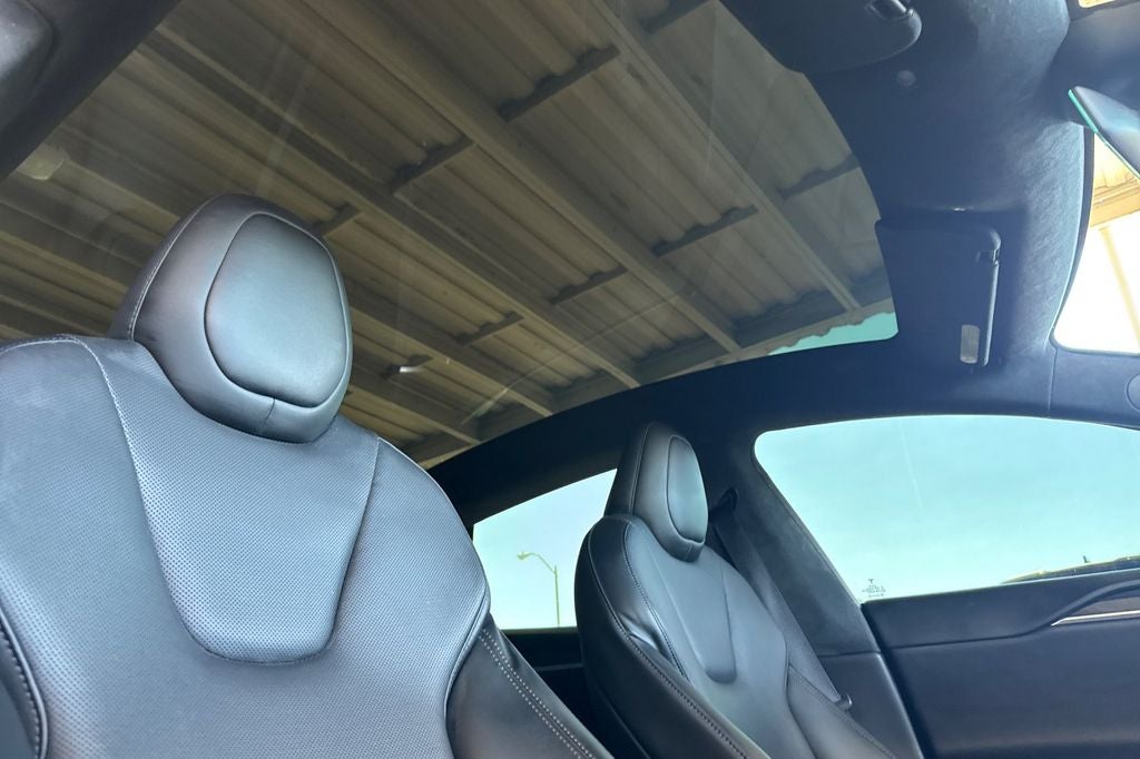 2022 Tesla Model S Base