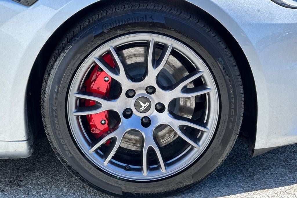 2025 Tesla Model S Plaid